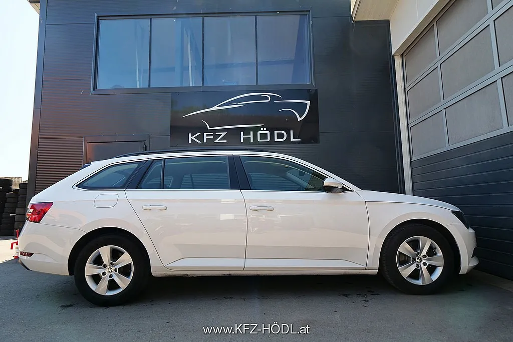 Skoda Superb Kombi 1,6 TDI Ambition Image 5