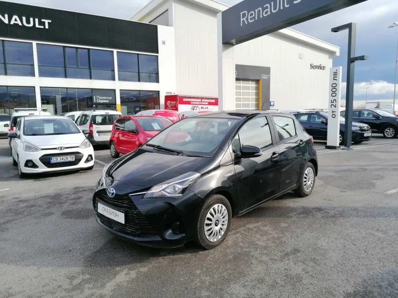 Toyota Yaris 1.5VVT-i HYBRID Image 3