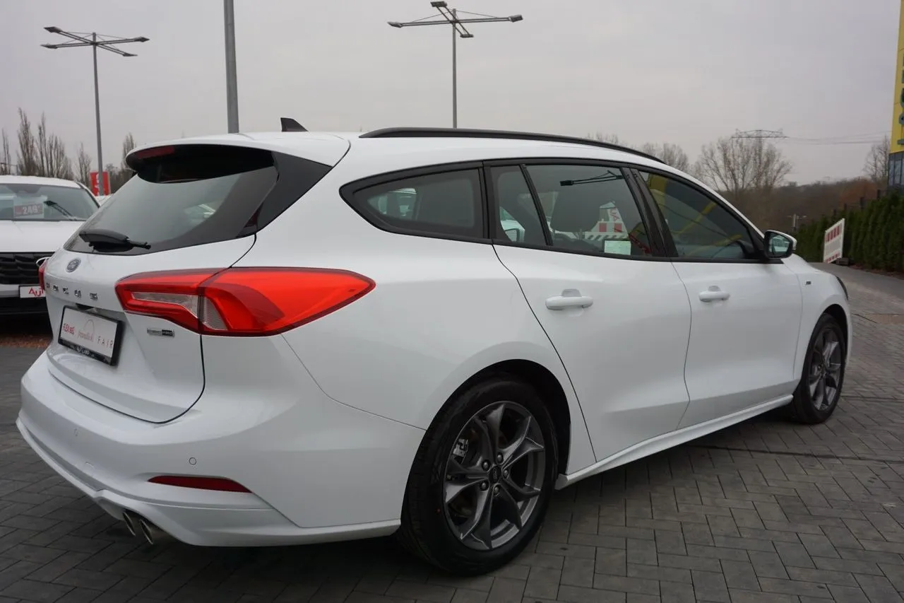 Ford Focus Turnier ST-Line 1.0EB mHev...  Image 4