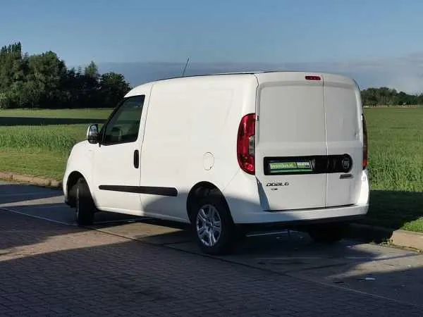 Fiat Doblo 1.6 MJ Image 5