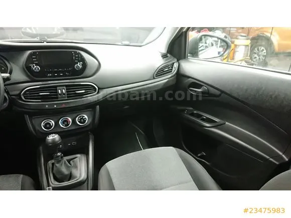 Fiat Egea 1.4 Fire Street Image 7